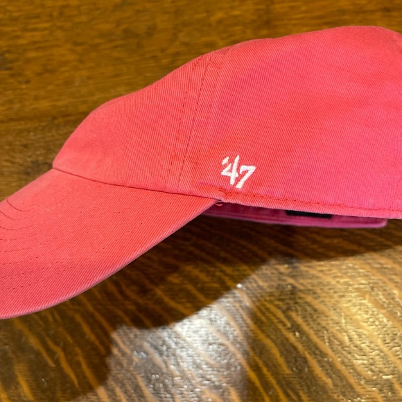 Chicago Cubs Baseball CAP in pink. Adjustable. ‘47 brand. - Picture 3 of 6